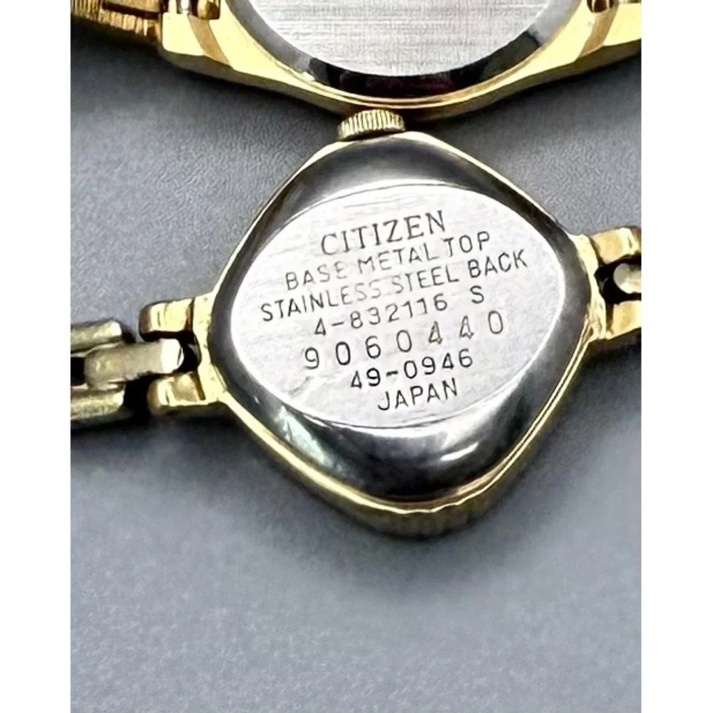 2 Vintage Citizen Quartz Ladies Watches Gold Tone Nonworking Repair Lot